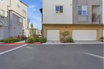 440 Pawnee Ln, Alameda, CA 94501 - Photo 41