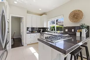 780 Avante Pl, Morgan Hill, CA 95037 - Photo 15