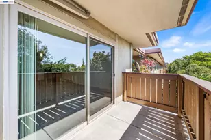 1321 Webster St, Alameda, CA 94501 - Photo 19