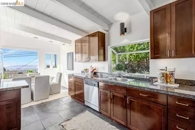 2728 Del Monte Avenue, El Cerrito, CA 94530 - Photo 19