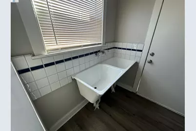 444 E 12th St, Pittsburg, CA 94565 - Photo 9
