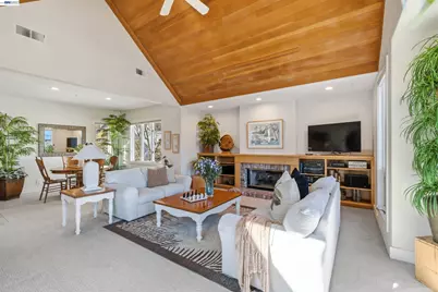 126 Frederick St, Santa Cruz, CA 95062 - Photo 3