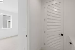 1925 Grand St, Alameda, CA 94501 - Photo 31