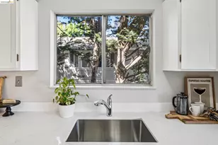 2614 Warring St, Berkeley, CA 94704 - Photo 17