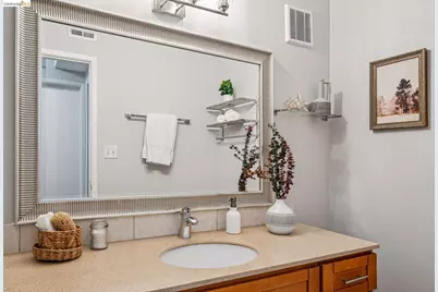 2614 Warring St #6A, Berkeley, CA 94704 - Photo 29