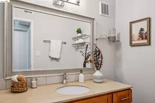 2614 Warring St, Berkeley, CA 94704 - Photo 29