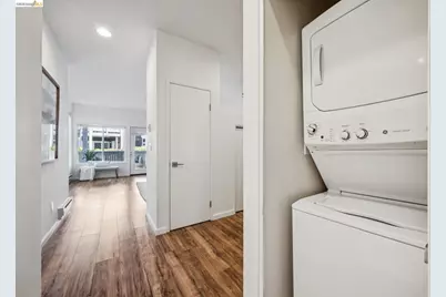 91 Marina Lakes Dr, Richmond, CA 94804 - Photo 21