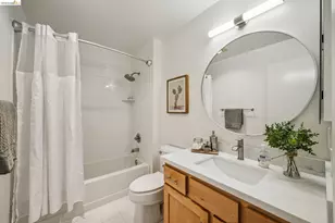 91 Marina Lakes Dr, Richmond, CA 94804 - Photo 19