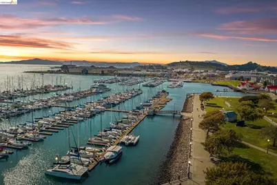 91 Marina Lakes Dr, Richmond, CA 94804 - Photo 43