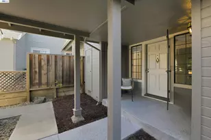 664 Praderia Cir, Fremont, CA 94539 - Photo 5