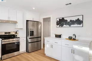 519 Holly St, Vallejo, CA 94589 - Photo 17