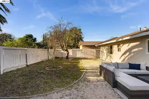 519 Holly St, Vallejo, CA 94589 - Photo 29