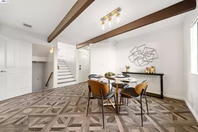 347 E T St, Benicia, CA 94510 - Photo 7