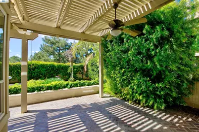 45315 Camino Monzon, Temecula, CA 92592 - Photo 17