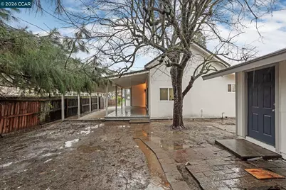 13700 E Hammond, Lockeford, CA 95237 - Photo 31