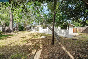 2442 Geraldine Dr, Pleasant Hill, CA 94523 - Photo 25