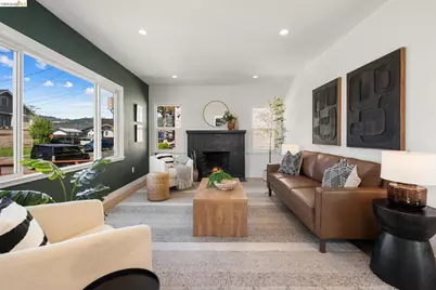 2100 69th Ave, Oakland, CA 94621 - Photo 5