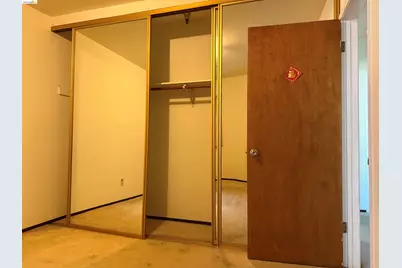 330 8th St #3D, Oakland, CA 94607 - Photo 9