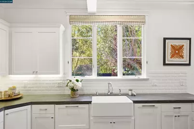 12 La Sombra Ct, Orinda, CA 94563 - Photo 31