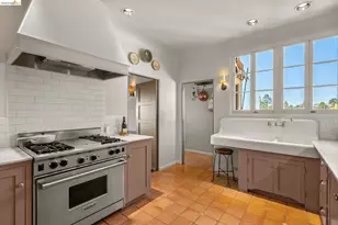 1004 Cragmont Ave, Berkeley, CA 94708 - Photo 17