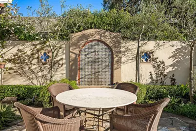 1004 Cragmont Avenue, Berkeley, CA 94708 - Photo 41