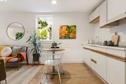 248 Mather St, Oakland, CA 94611 - Photo 27