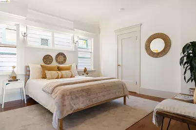 248 Mather St, Oakland, CA 94611 - Photo 17