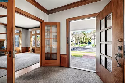 3824 Lakeshore Ave, Oakland, CA 94610 - Photo 3