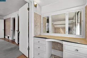 3824 Lakeshore Ave, Oakland, CA 94610 - Photo 15