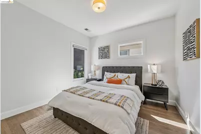 2012 Chestnut St, Oakland, CA 94607 - Photo 13
