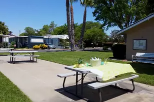 820 Lincoln Way, Galt, CA 95632 - Photo 41