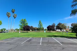 820 Lincoln Way, Galt, CA 95632 - Photo 29