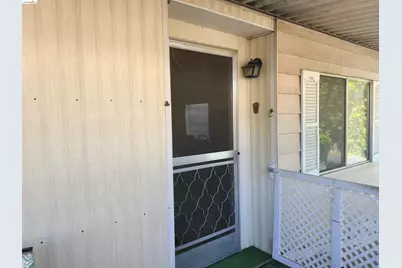 820 Lincoln Way #104, Galt, CA 95632 - Photo 5