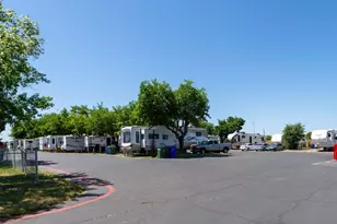 820 Lincoln Way, Galt, CA 95632 - Photo 43