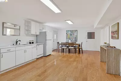 4451 Saint Andrews Rd, Oakland, CA 94605 - Photo 45