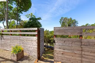 4451 St Andrews Rd, Oakland, CA 94605 - Photo 59