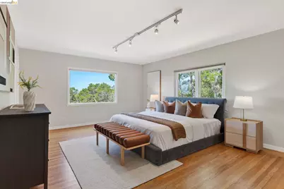 4451 Saint Andrews Rd, Oakland, CA 94605 - Photo 21