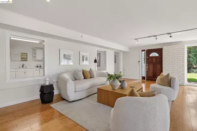 4451 Saint Andrews Rd, Oakland, CA 94605 - Photo 43