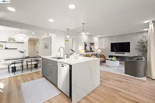 7921 Crossridge Dr, Dublin, CA 94568 - Photo 17