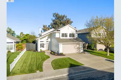 7921 Crossridge Dr, Dublin, CA 94568 - Photo 41