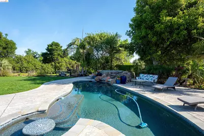 147 Loren Ln, Oakley, CA 94561 - Photo 37