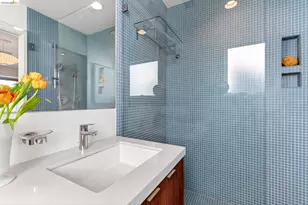 470 Spruce St, Berkeley, CA 94708 - Photo 29