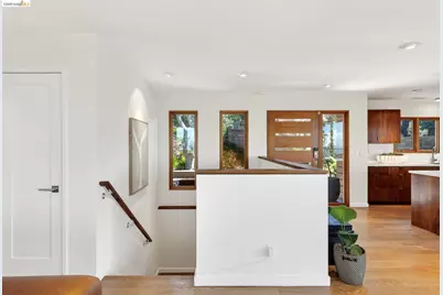470 Spruce St, Berkeley, CA 94708 - Photo 33