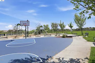 464 Coolcrest Dr, Oakley, CA 94561 - Photo 15