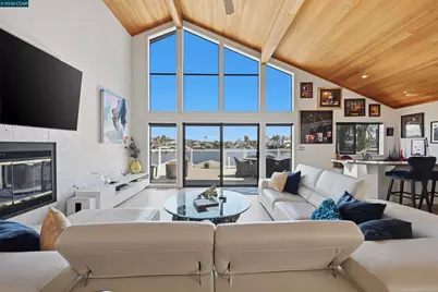 2027 Windward Pt, Discovery Bay, CA 94505 - Photo 15