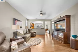 7417 Chatsworth Cir, Elk Grove, CA 95757 - Photo 3