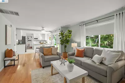 6034 Slopeview Ct, Castro Valley, CA 94552 - Photo 9