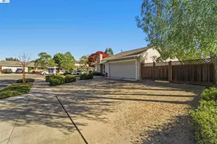 36017 Plumeria, Fremont, CA 94536 - Photo 3
