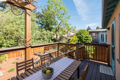 5437 Poinsett Ave, El Cerrito, CA 94530 - Photo 21