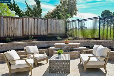 9529 Thunderbird Dr, San Ramon, CA 94583 - Photo 31